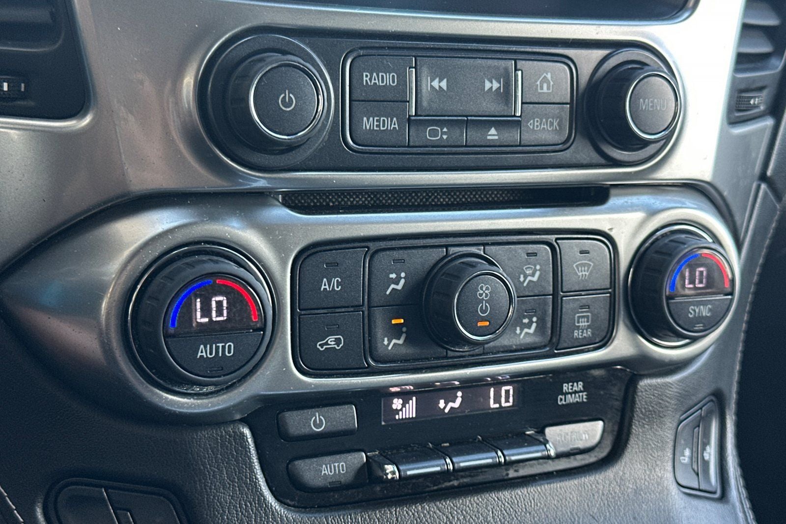 2017 Chevrolet Suburban LT