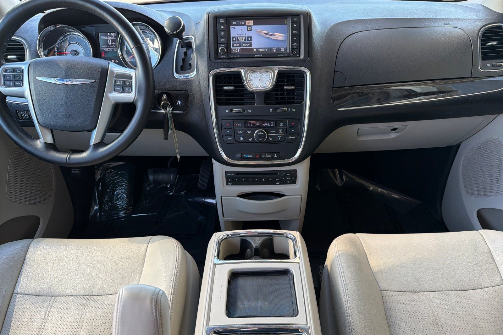 2012 Chrysler Town & Country Touring-L