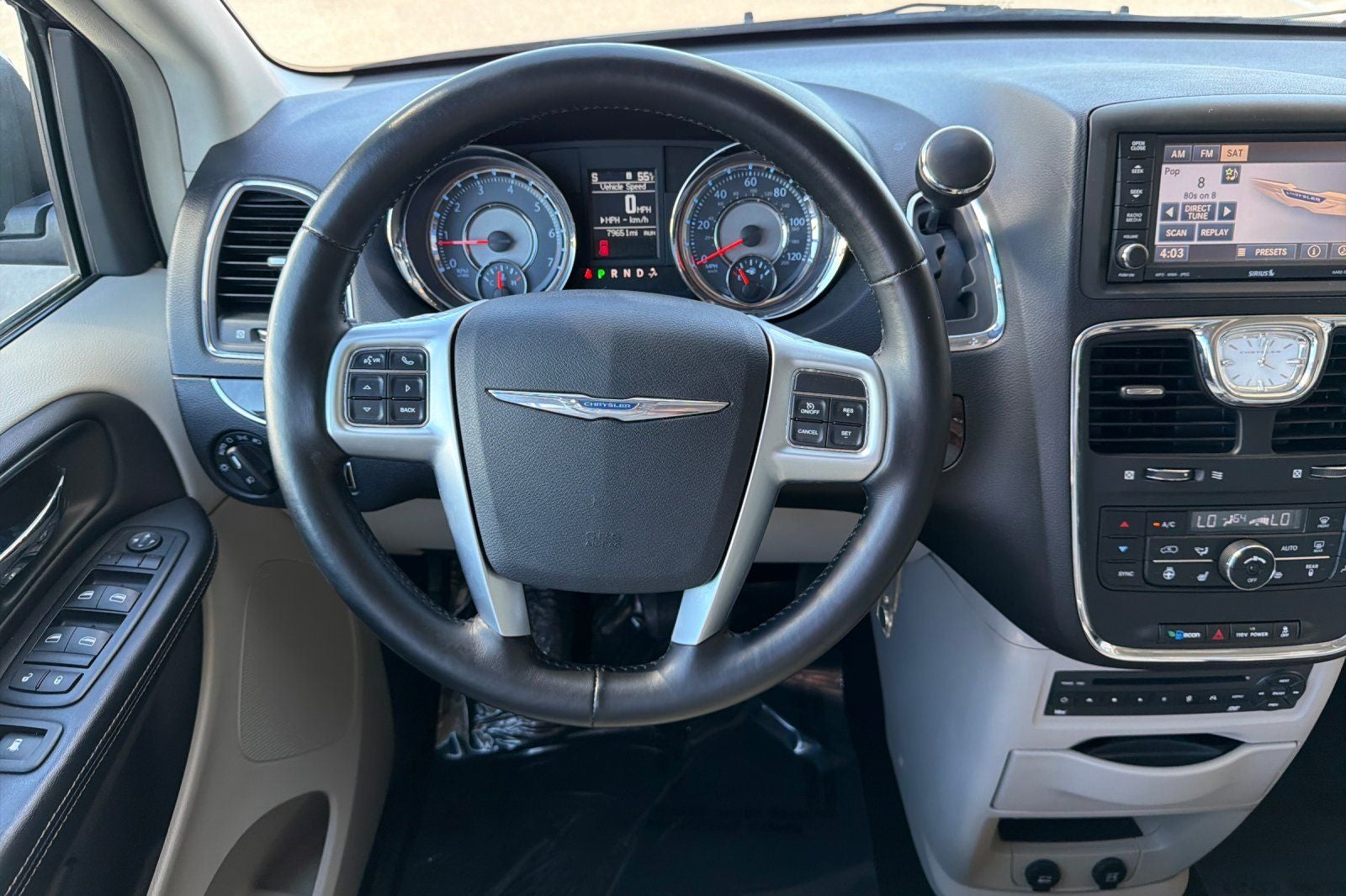 2012 Chrysler Town & Country Touring-L