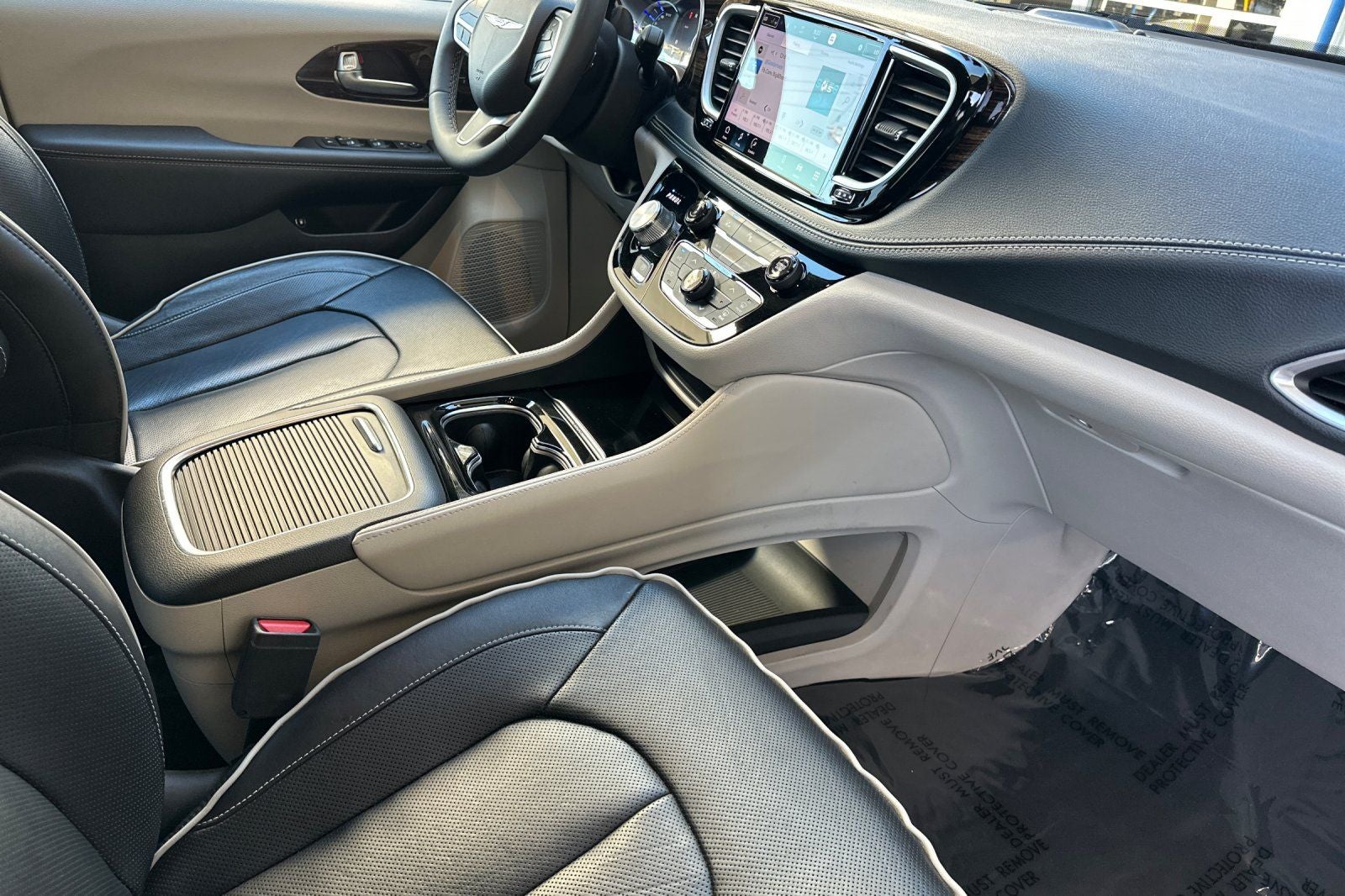 2023 Chrysler Pacifica Hybrid Limited