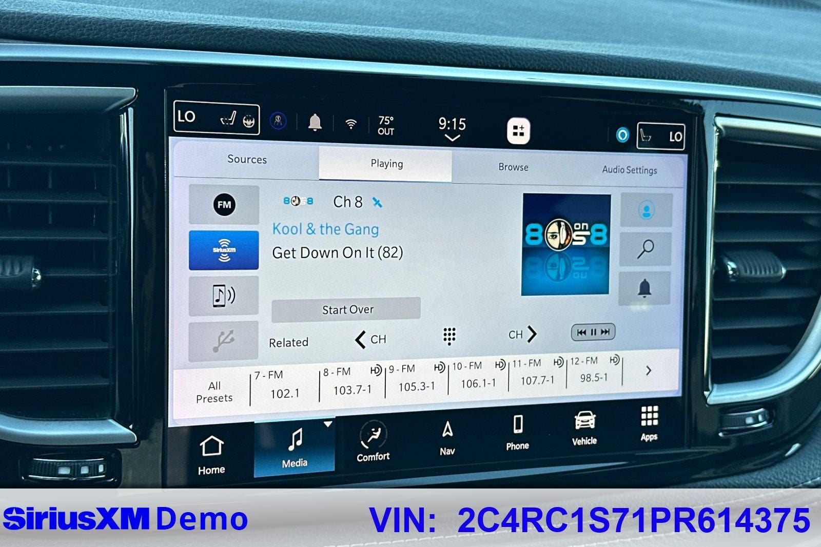 2023 Chrysler Pacifica Hybrid Limited