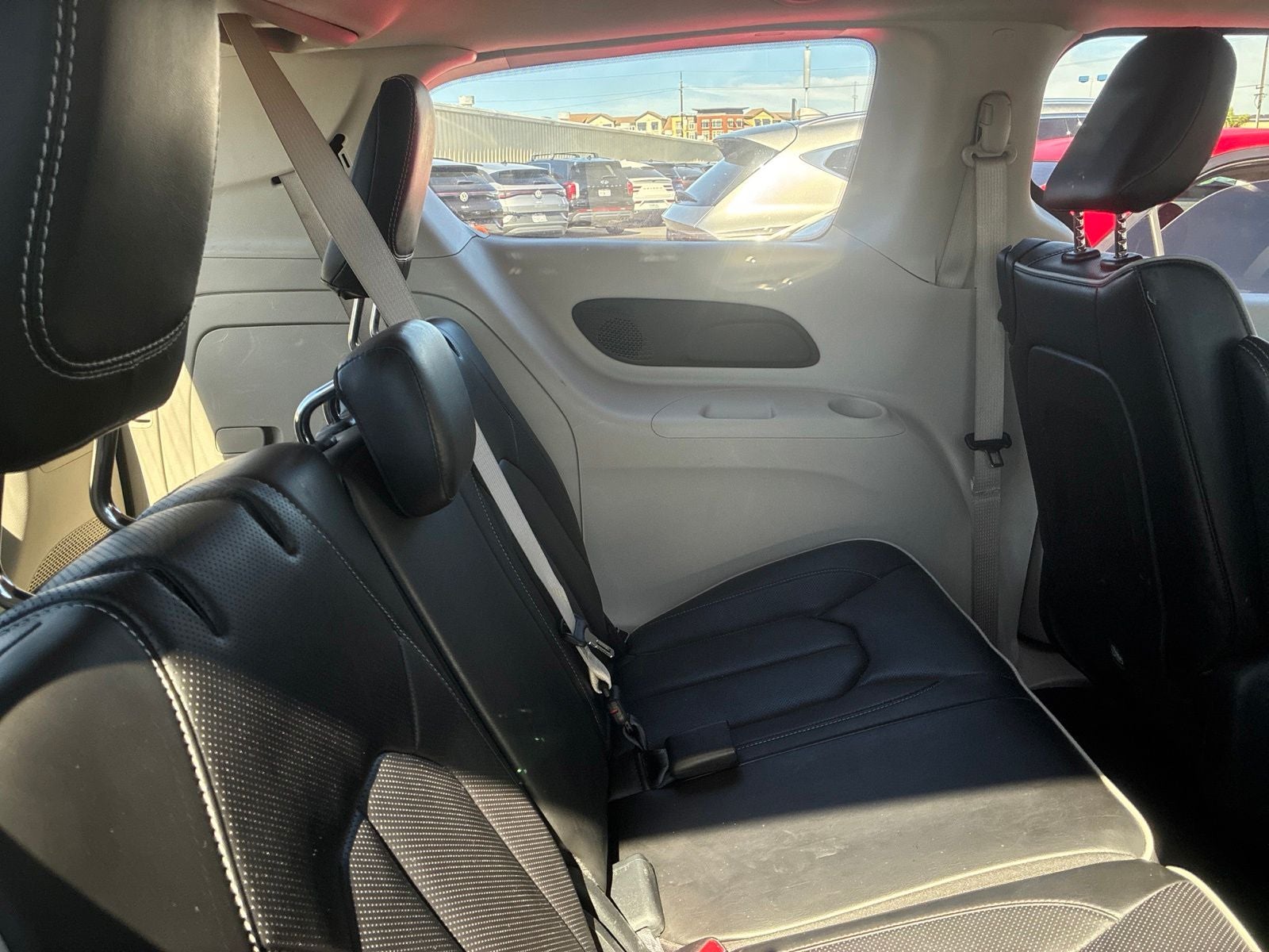 2023 Chrysler Pacifica Hybrid Limited