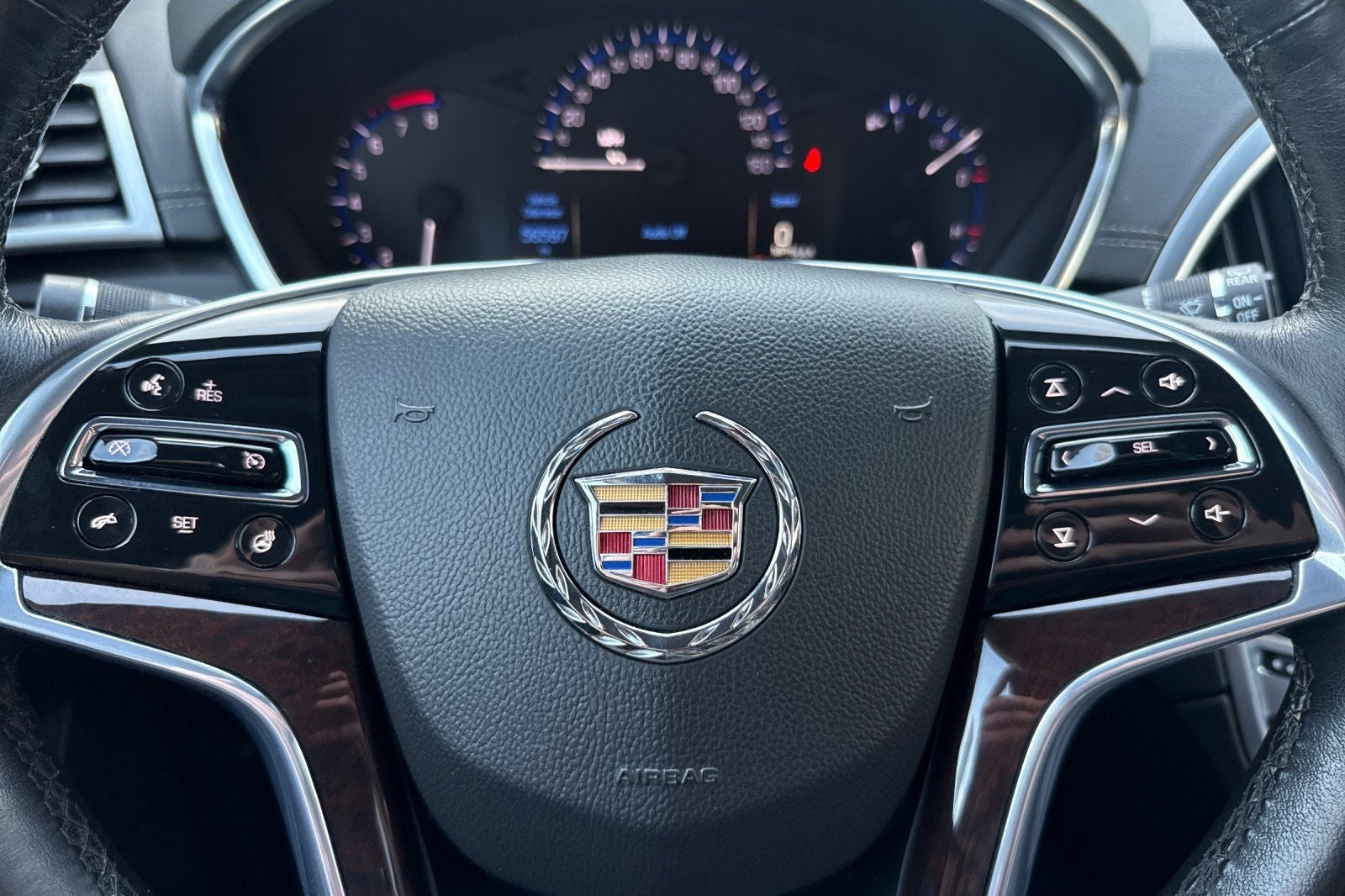 2016 Cadillac SRX Luxury