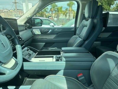 2018 Lincoln Navigator Black Label