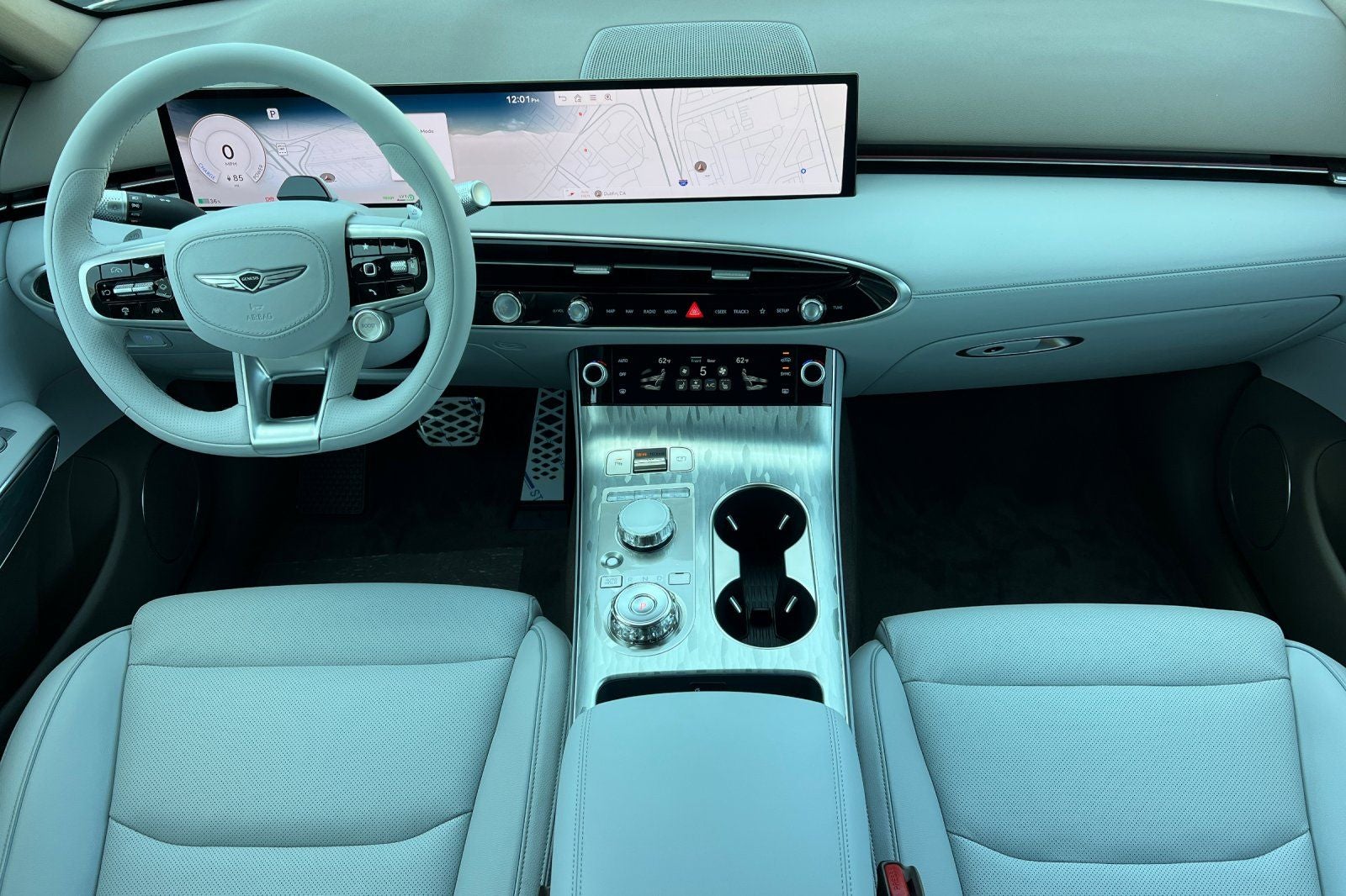 2026 Genesis Electrified GV70 STANDARD