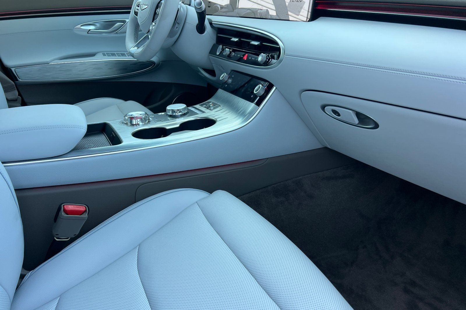 2026 Genesis Electrified GV70 STANDARD