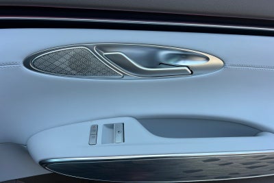 2026 Genesis Electrified GV70 STANDARD