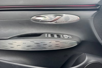 2026 Genesis Electrified GV70 STANDARD