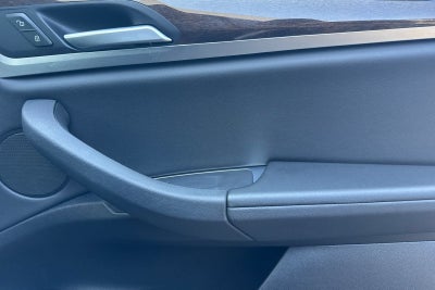 2024 BMW X4 xDrive30i Premium Package