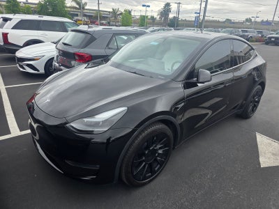 2024 Tesla Model Y Long Range