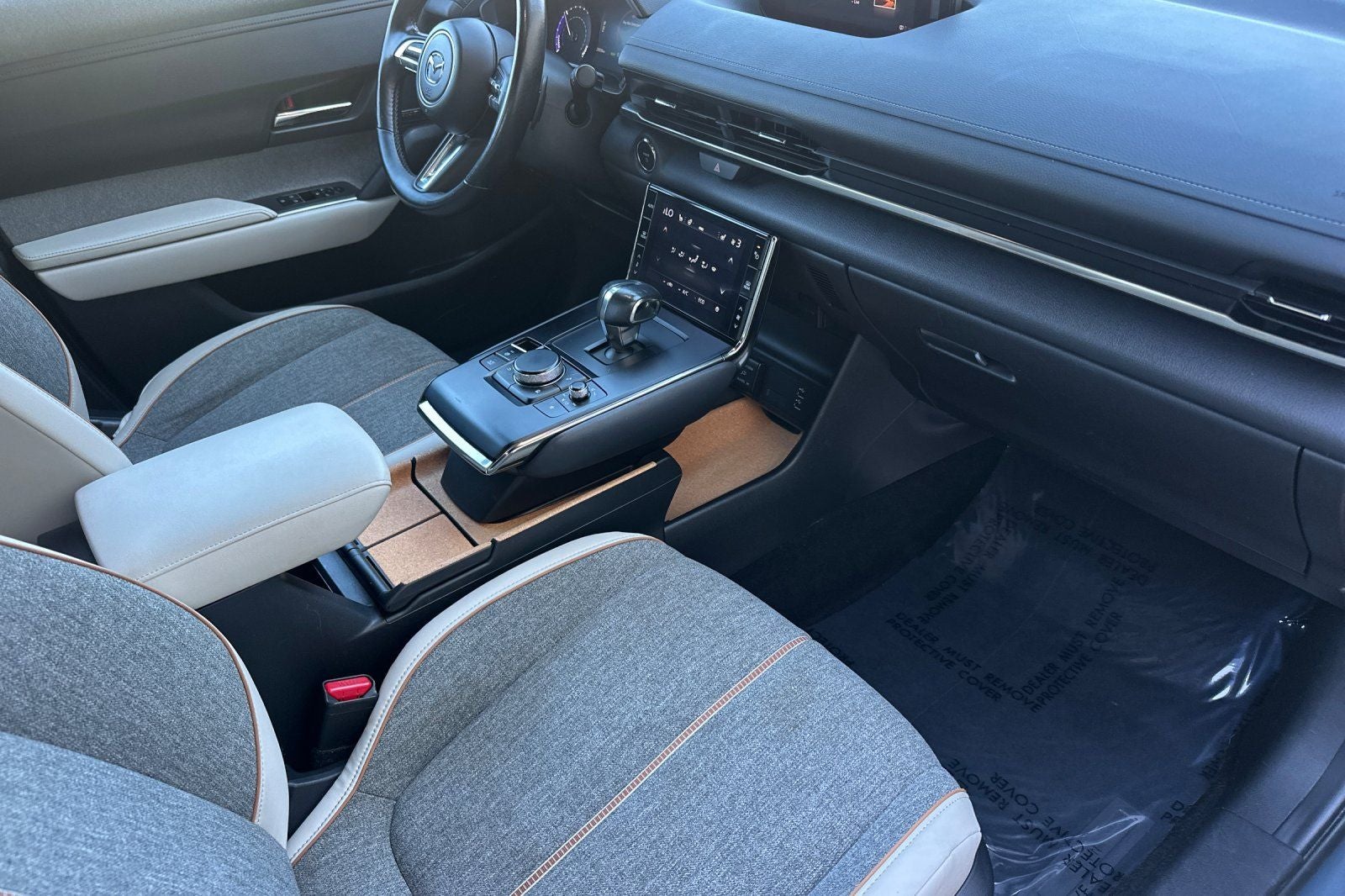 2022 Mazda Mazda MX-30 EV Premium Plus