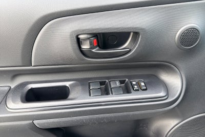 2017 Toyota Prius c One