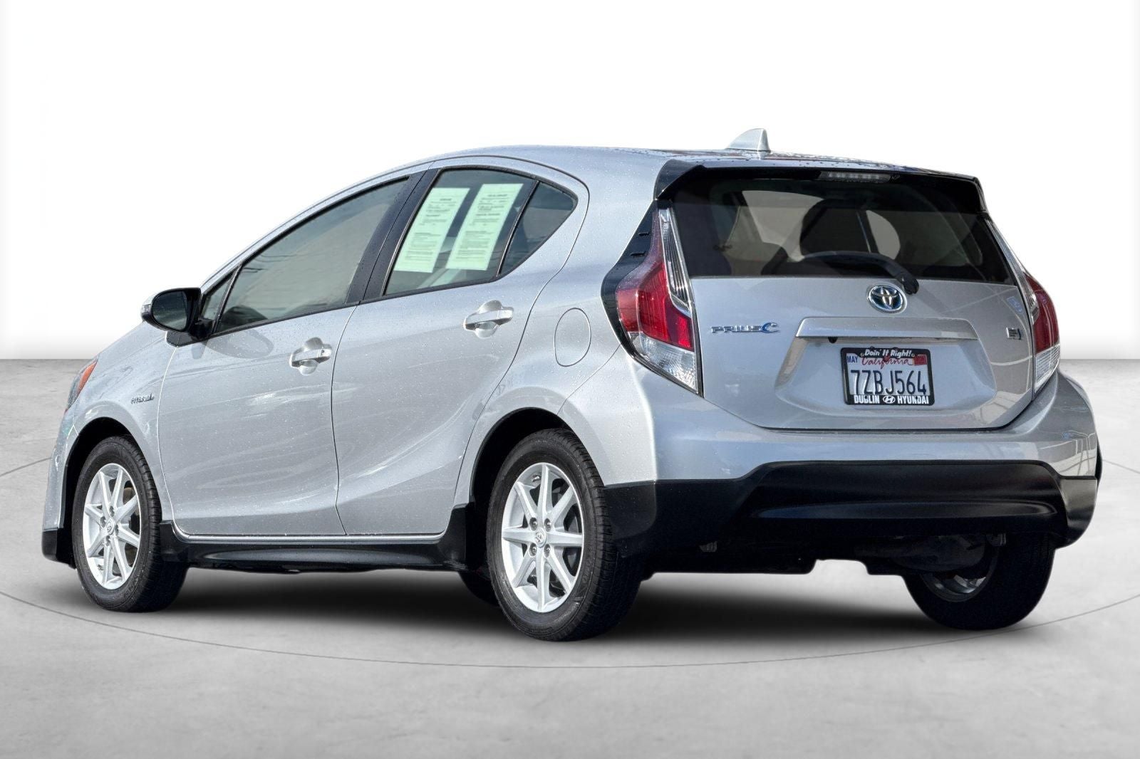 2017 Toyota Prius c One