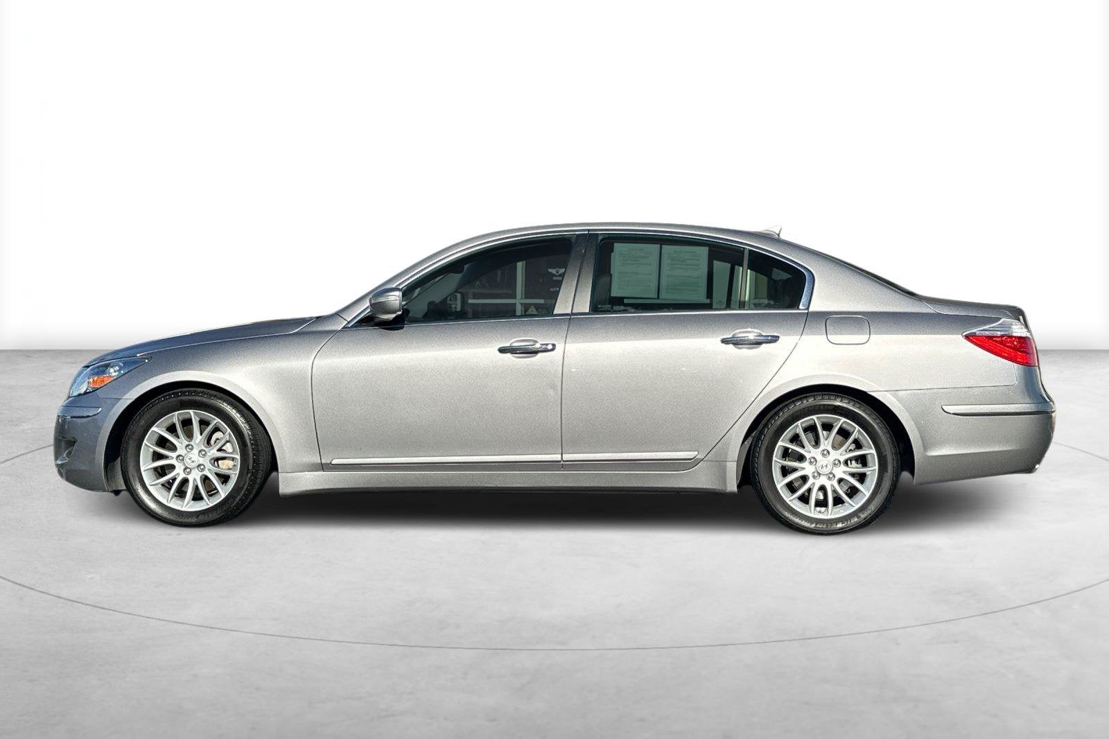 2011 Hyundai Genesis 3.8