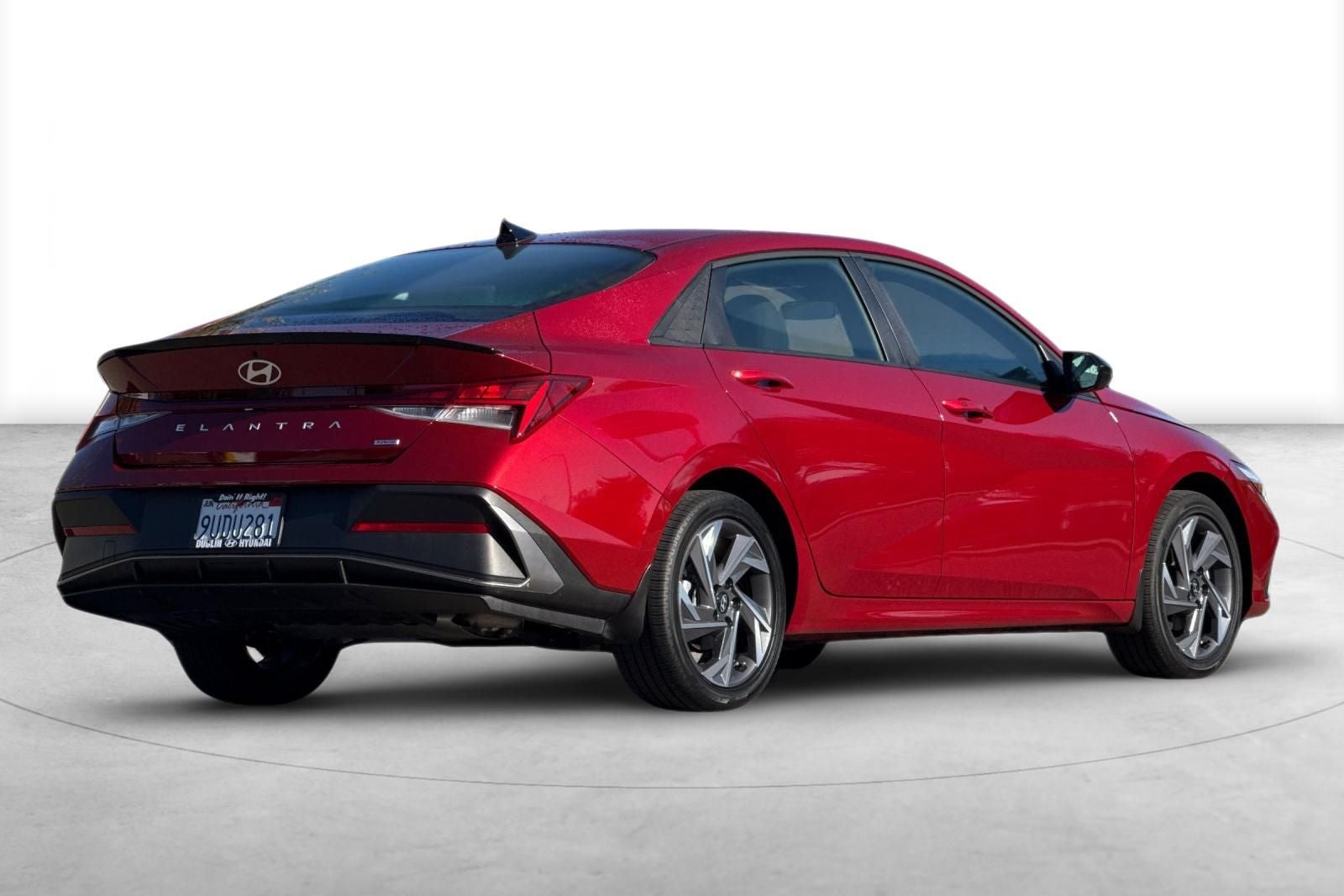 2025 Hyundai Elantra Hybrid SEL Sport