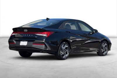 2025 Hyundai Elantra Hybrid SEL Sport