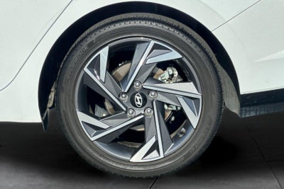 2024 Hyundai Elantra Hybrid Limited