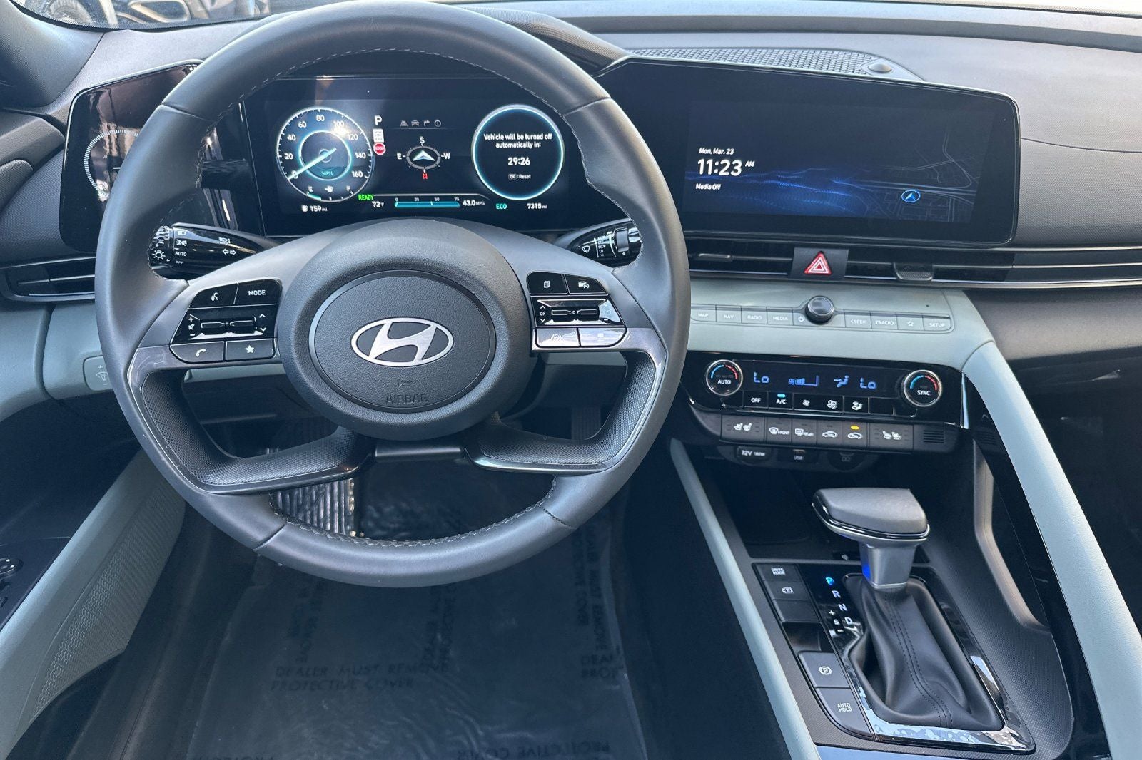 2025 Hyundai Elantra Hybrid Limited