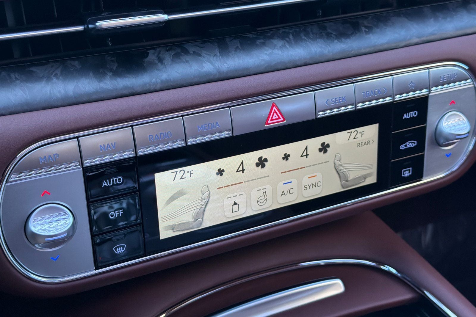 2026 Genesis G90 3.5T E-SC MHEV