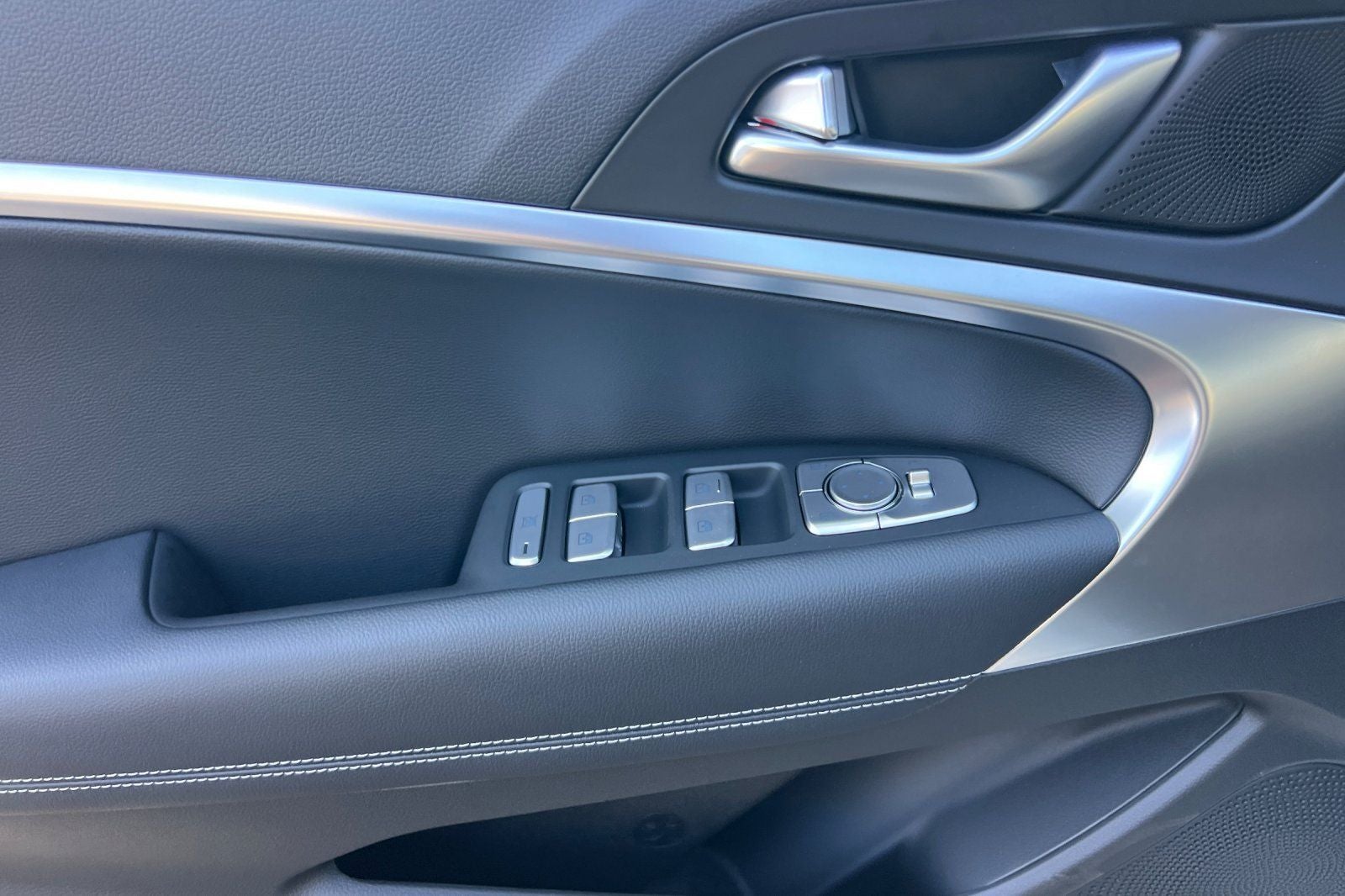 2026 Genesis G70 2.5T