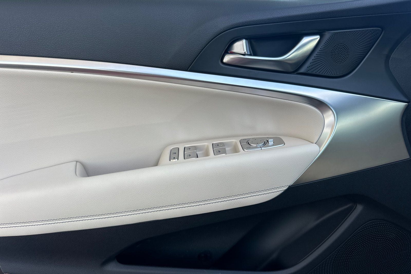 2026 Genesis G70 2.5T