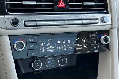 2026 Genesis G70 2.5T PRESTIGE