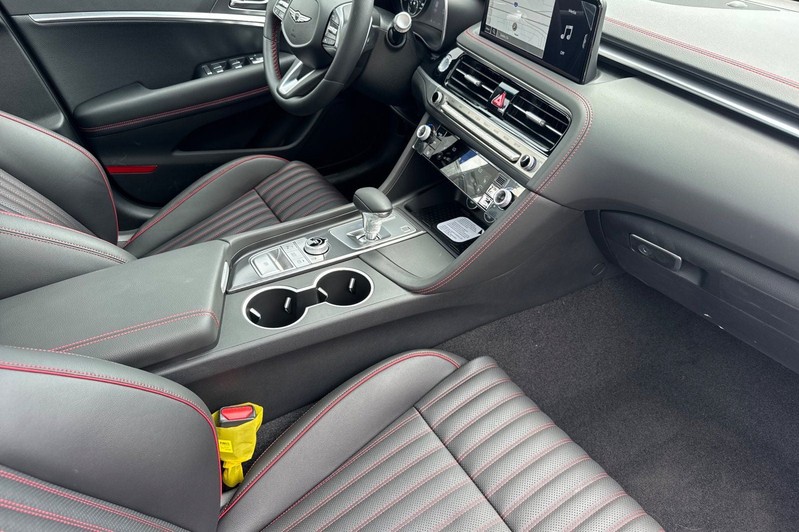 2026 Genesis G70 3.3T SPORT PRESTIGE