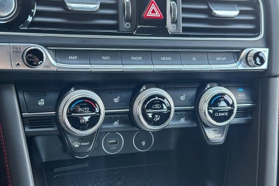 2023 Genesis G70 3.3T Sport Prestige/Advanced