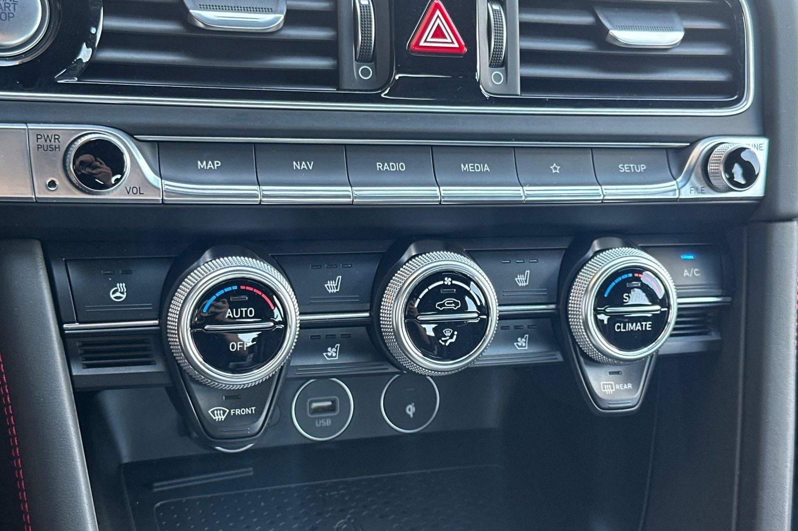 2023 Genesis G70 3.3T Sport Prestige/Advanced
