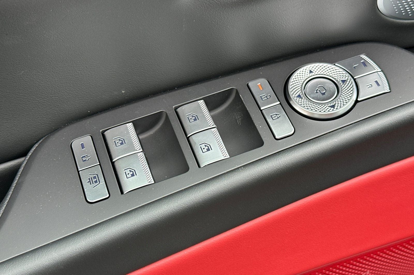 2025 Genesis G80 3.5T SPORT PRESTIGE