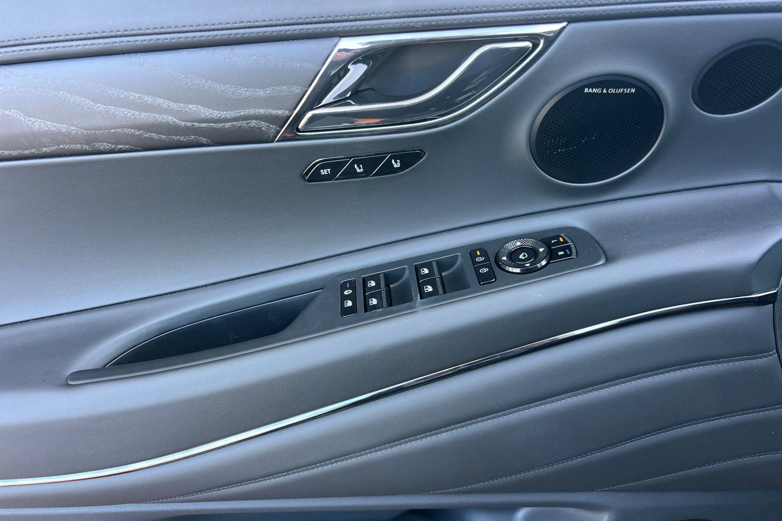 2026 Genesis GV80 2.5T PRESTIGE BLACK
