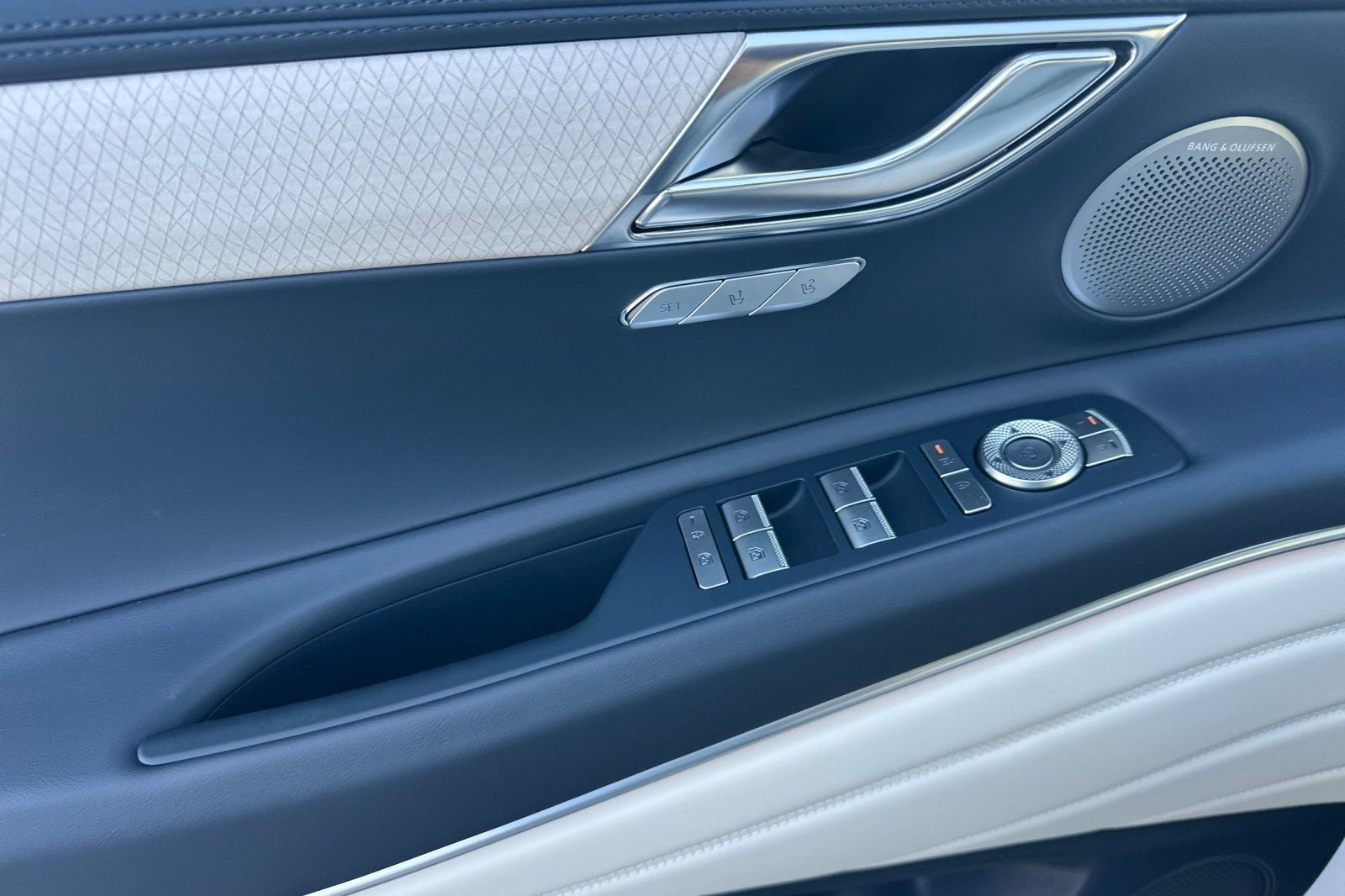 2027 Genesis GV80 3.5T PRESTIGE