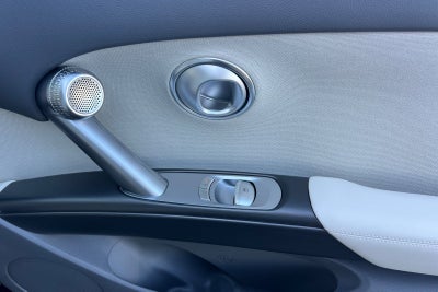 2026 Genesis GV60 STANDARD