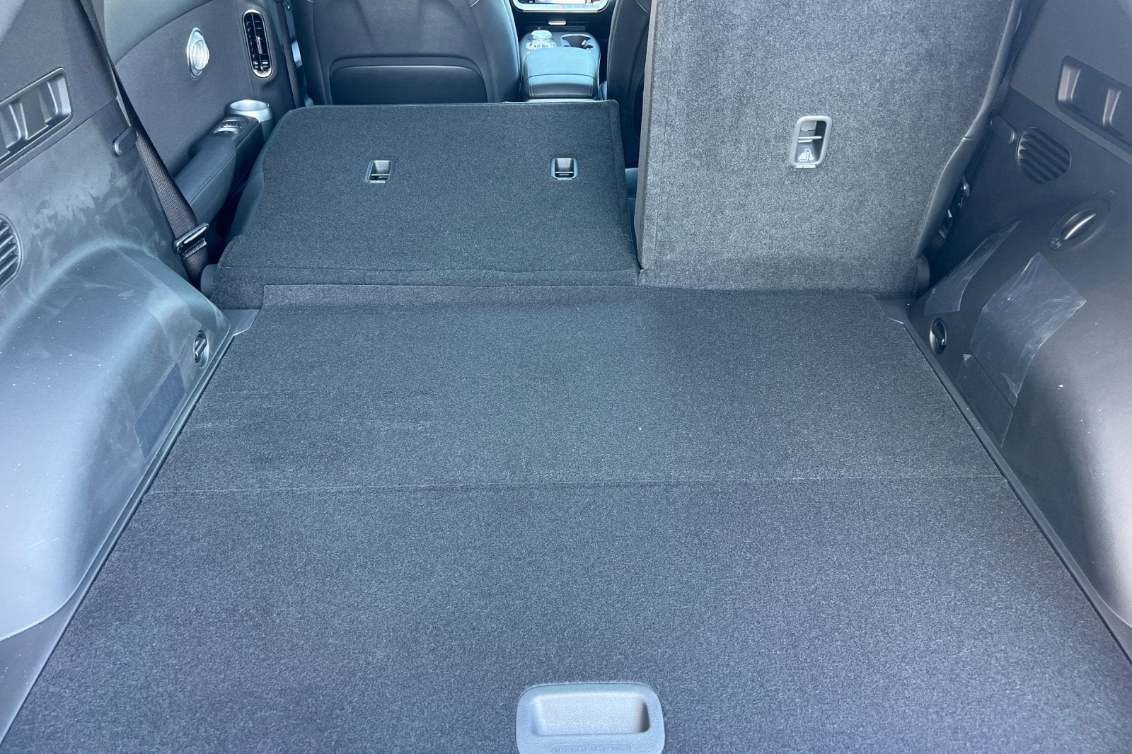 2026 GENESIS GV60 Standard - Photo 16