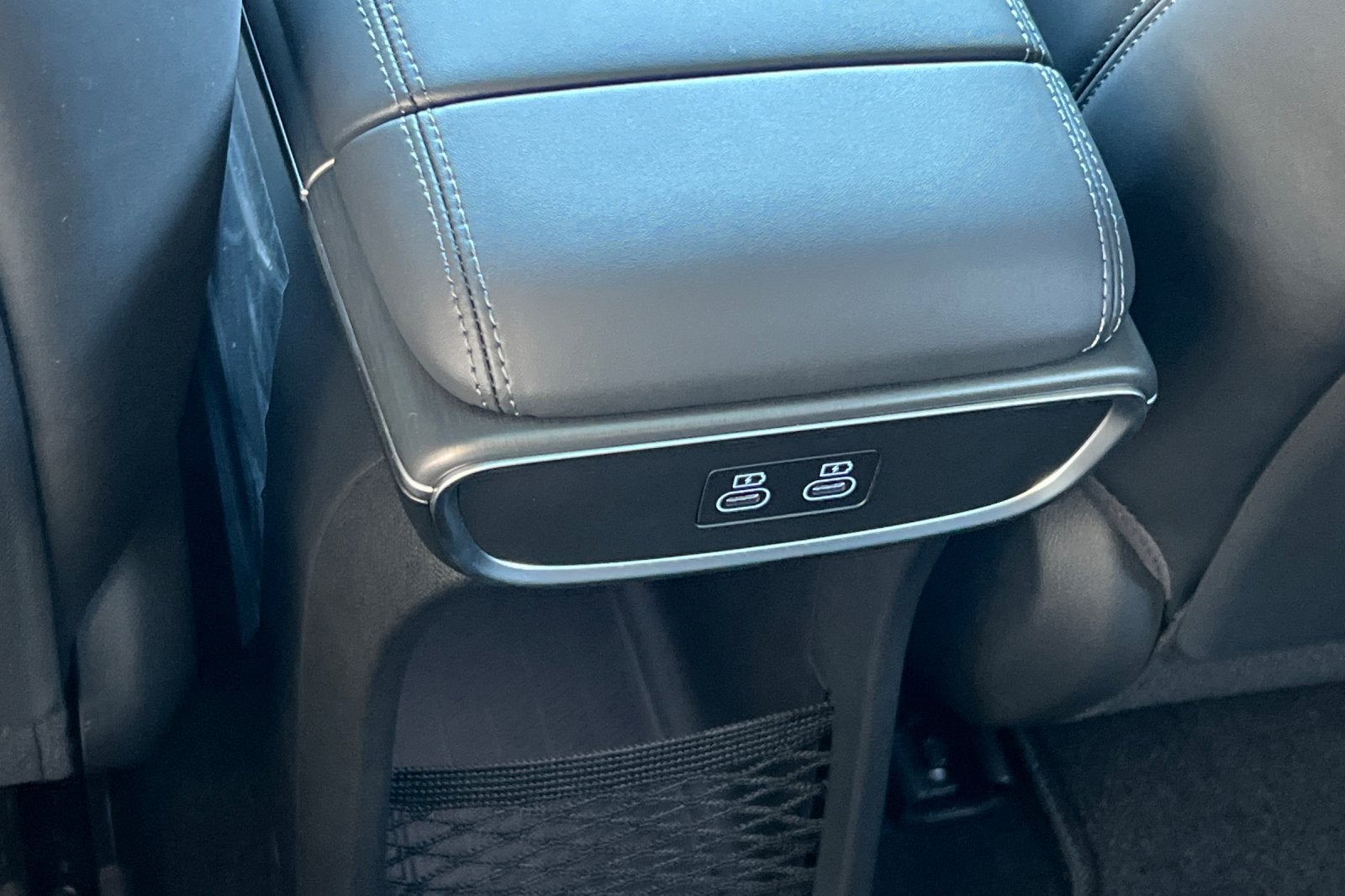 2026 GENESIS GV60 Standard - Photo 30