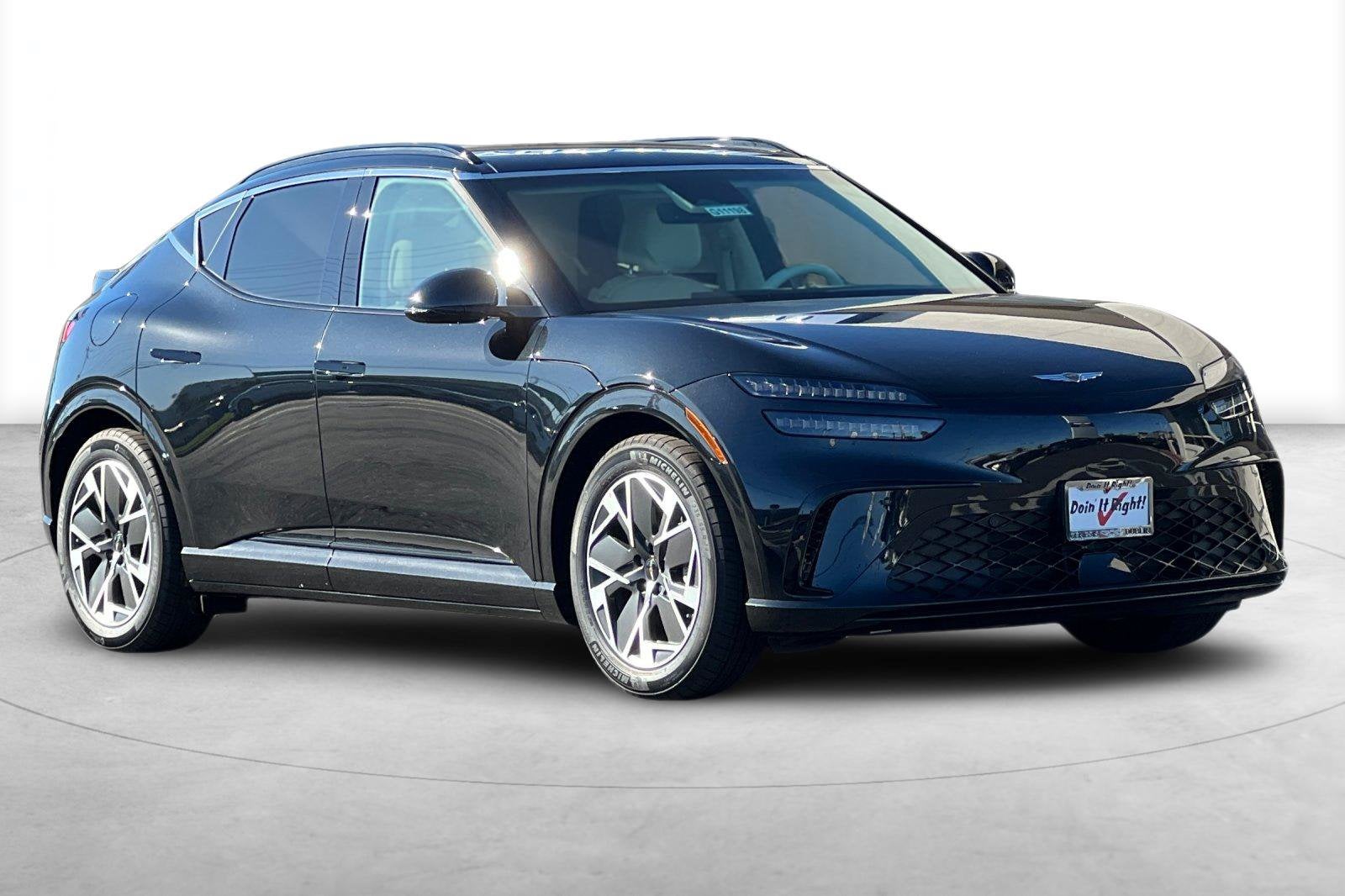 2026 GENESIS GV60 Standard - Photo 8