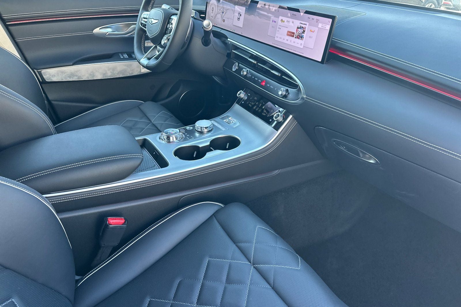 2027 Genesis Electrified GV70 PRESTIGE