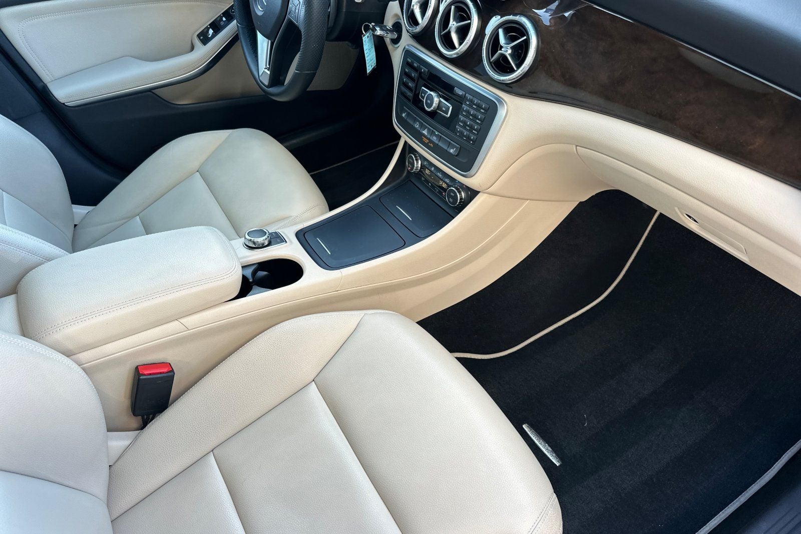 2014 Mercedes-Benz CLA CLA 250 Base