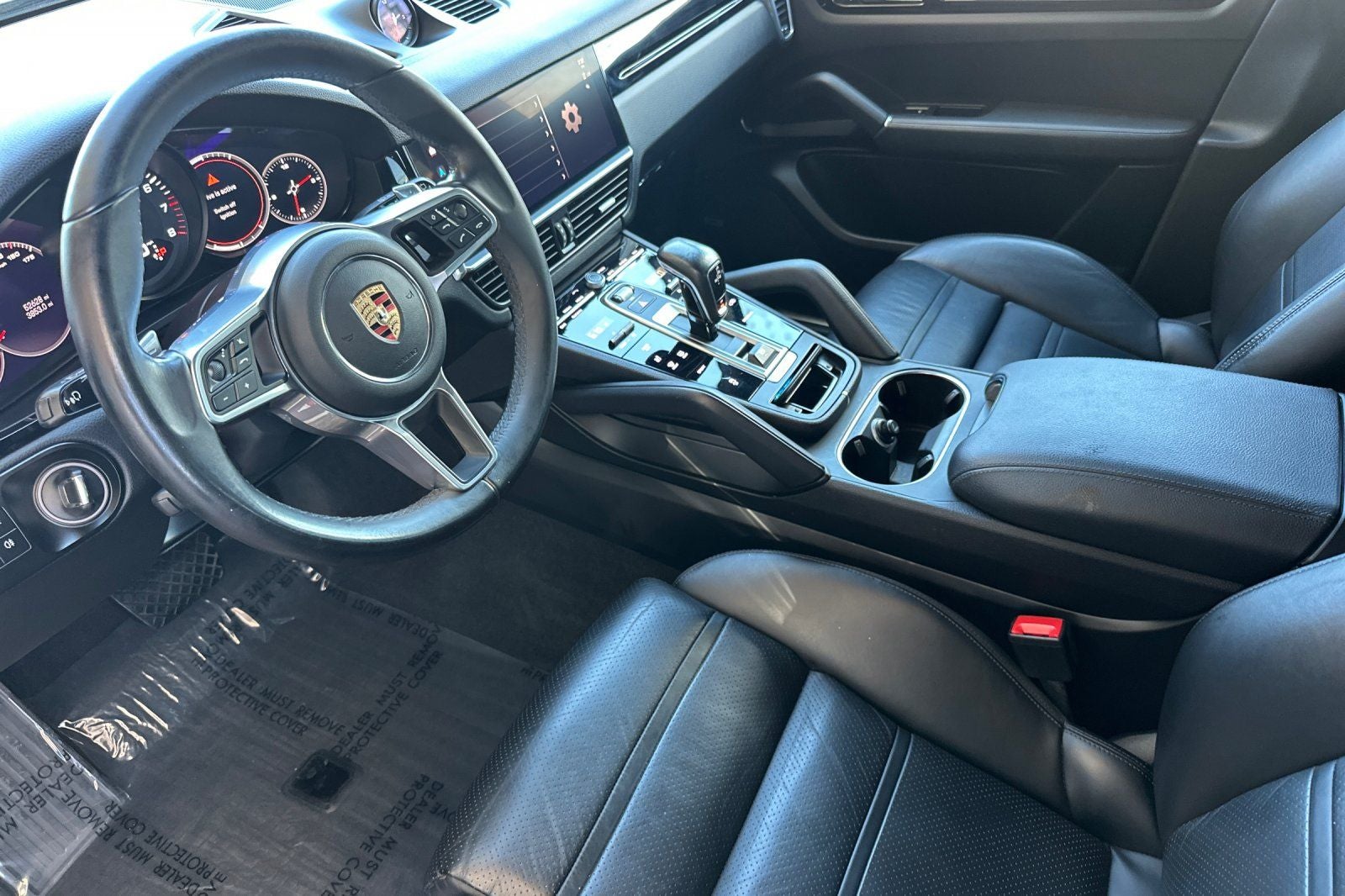 2023 Porsche Cayenne Platinum Edition