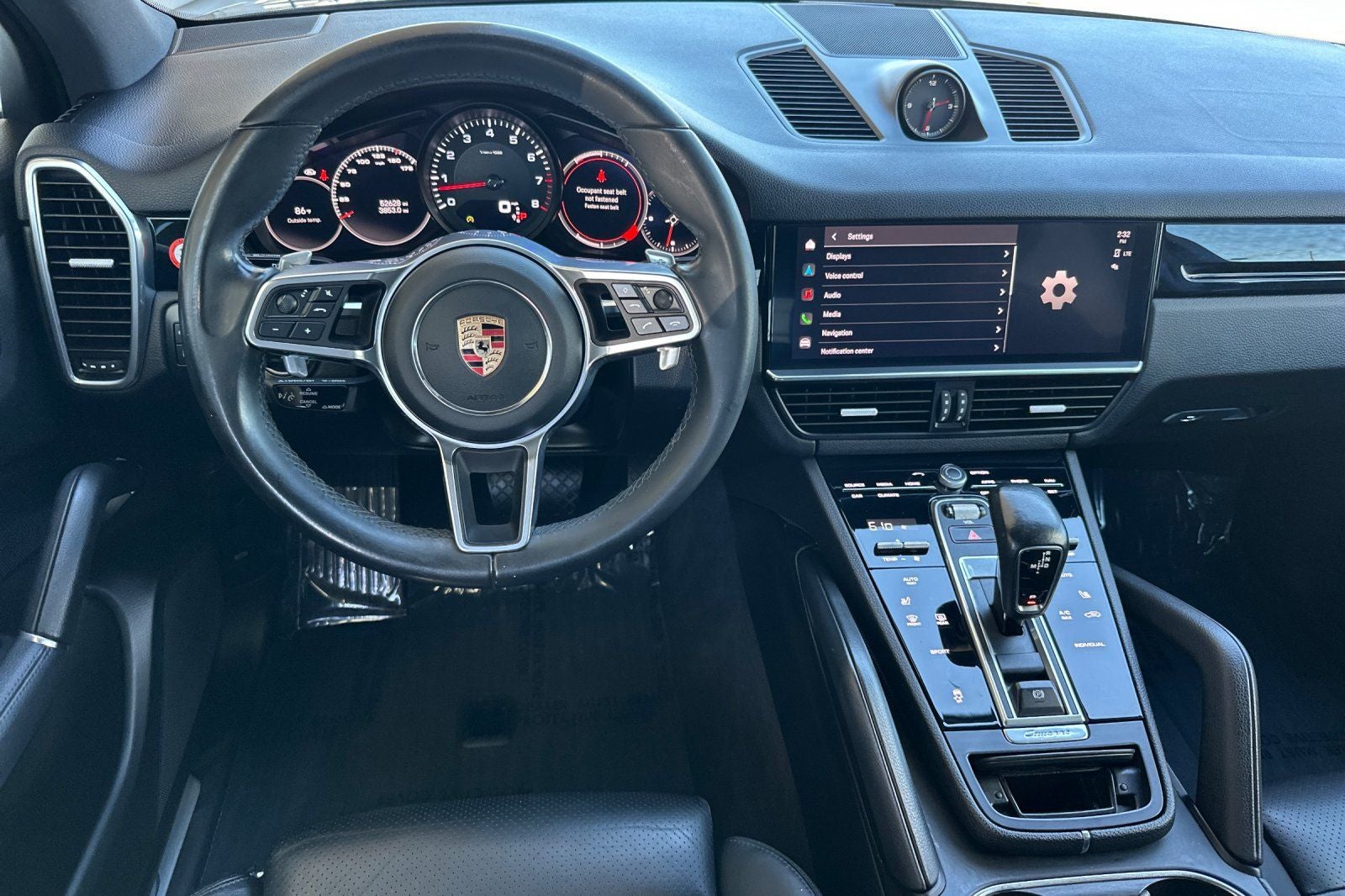 2023 Porsche Cayenne Platinum Edition