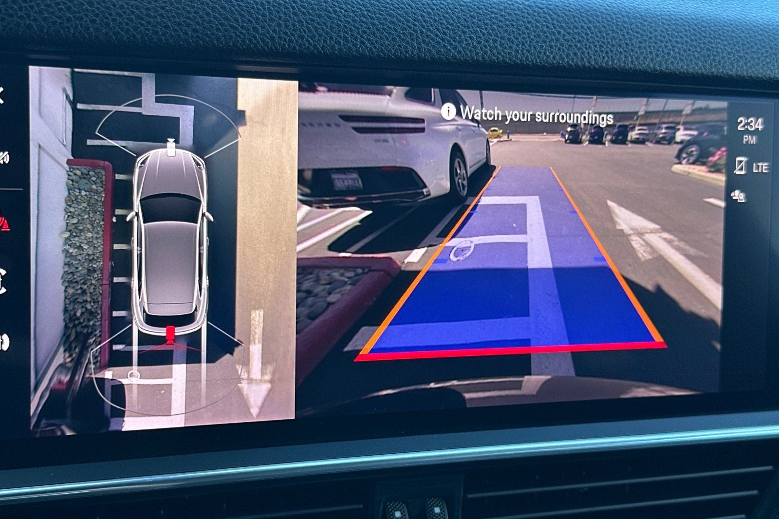2023 Porsche Cayenne Platinum Edition