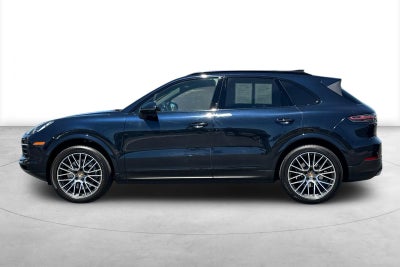 2023 Porsche Cayenne Platinum Edition