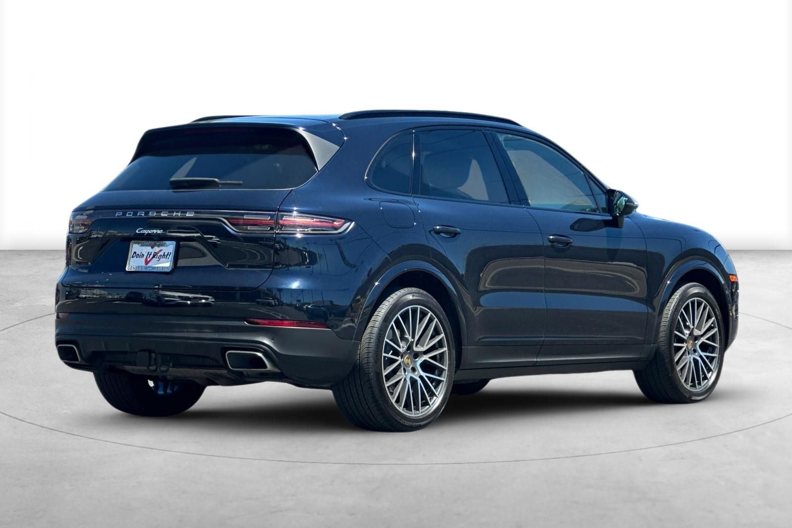 2023 Porsche Cayenne Platinum Edition